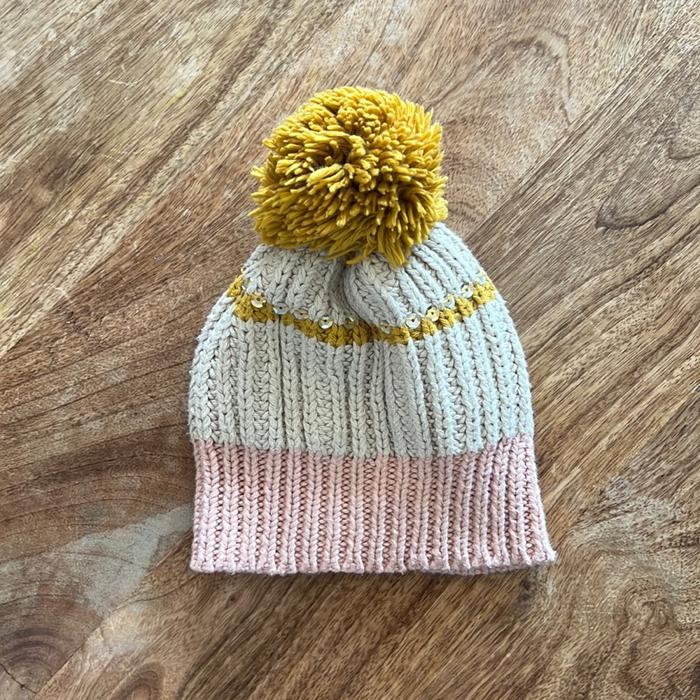 WILD WAWA POM HAT